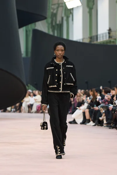 Look 31